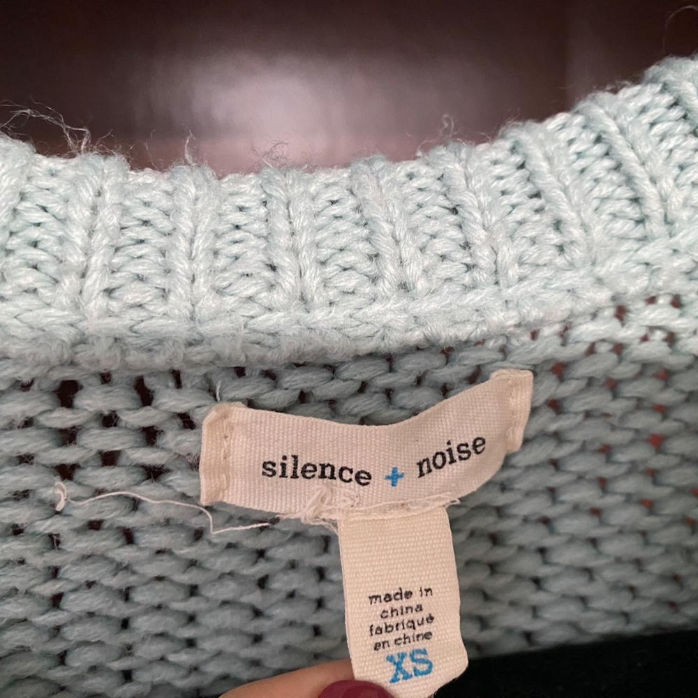 Blue Cropped Sweater - Picture 4 of 4